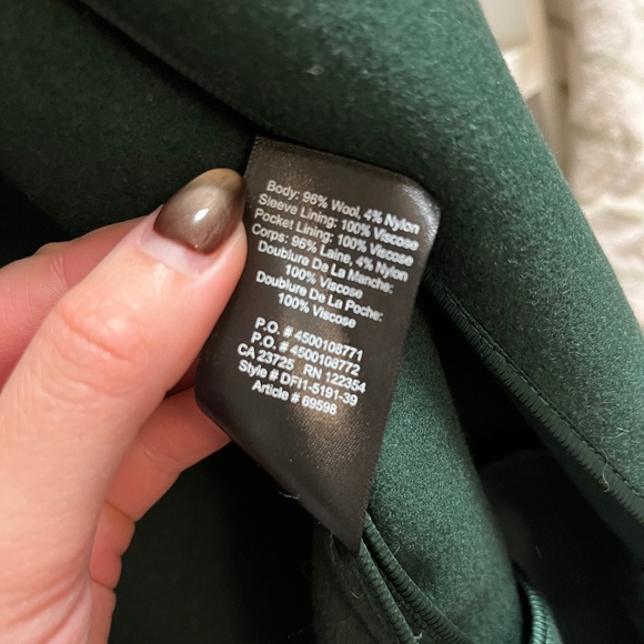 Aritzia Babaton Women's Emerald Green Wool Coat - Picture 5 of 5